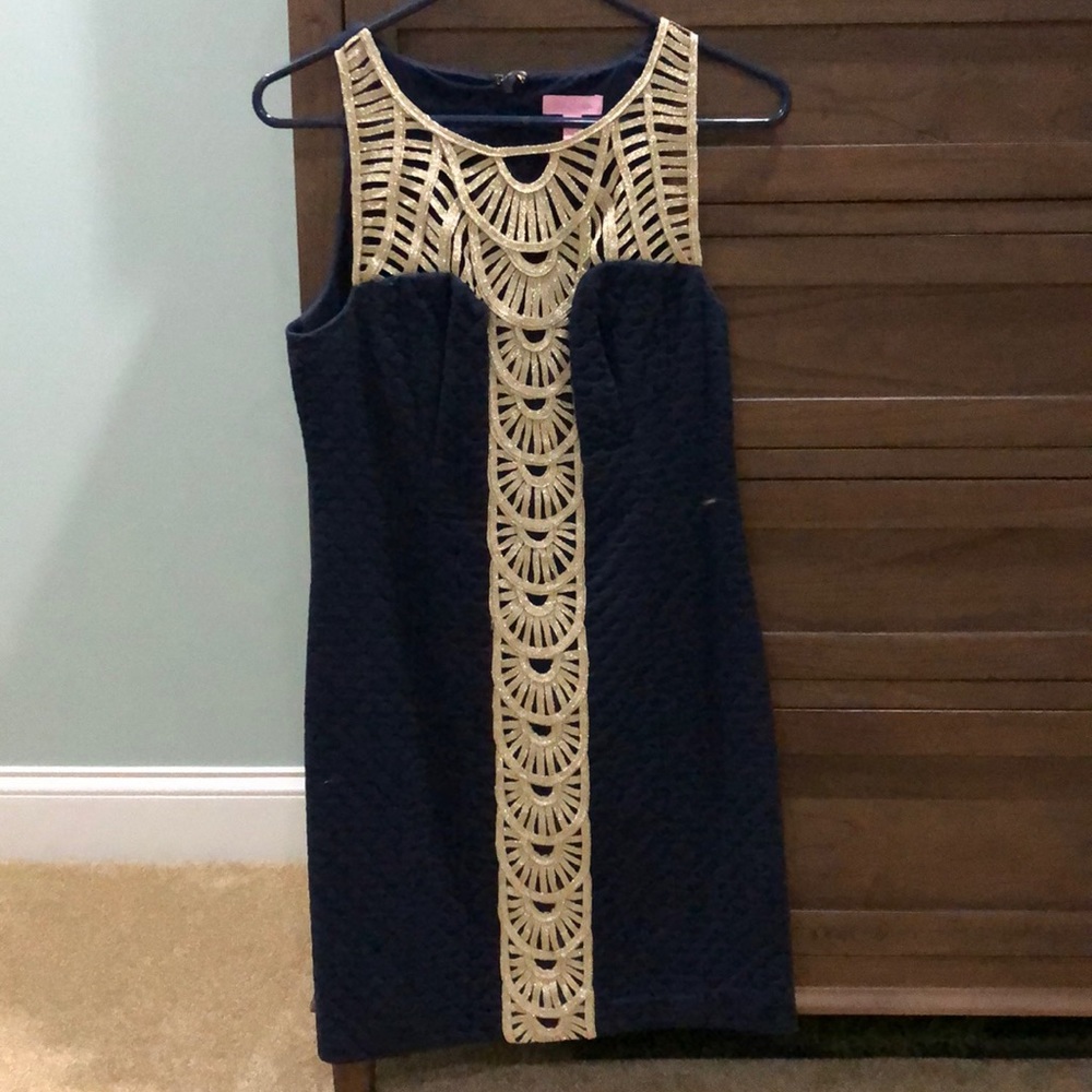 Lilly Pulitzer size 2 formal navy blue dress with gold embellishment